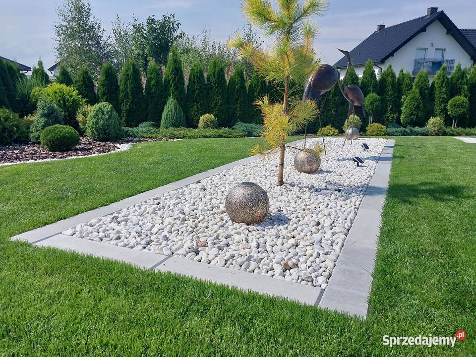 Obrzeże trawnikowe z betonu nowoczesne obrzeża Górno