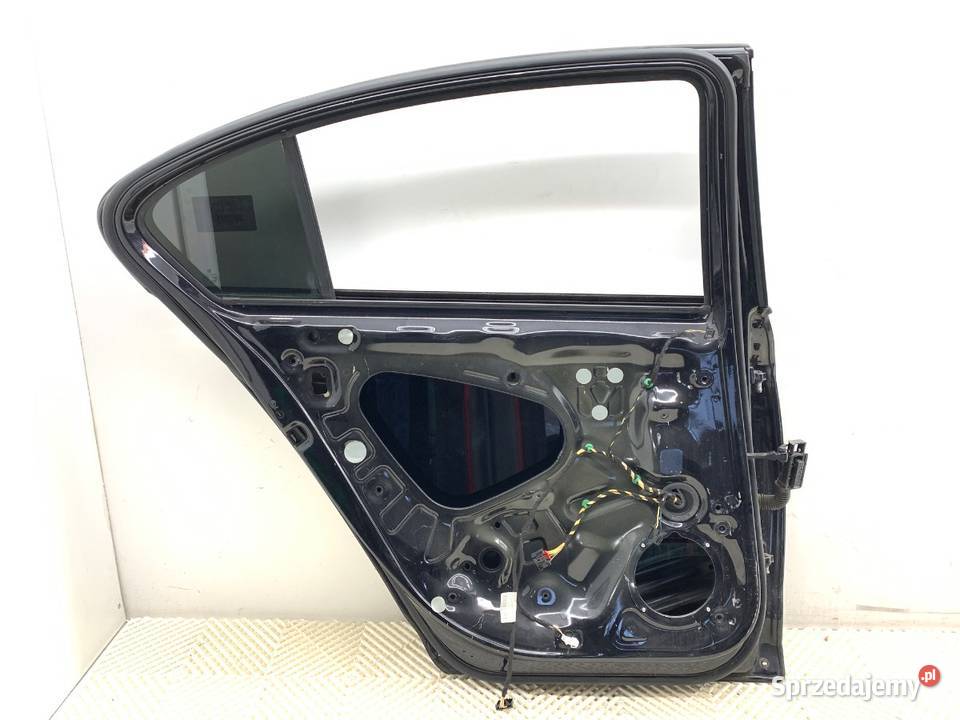 DRZWI LEWY TYŁ 2T2T VW PASSAT B8 SedanLimuzyna