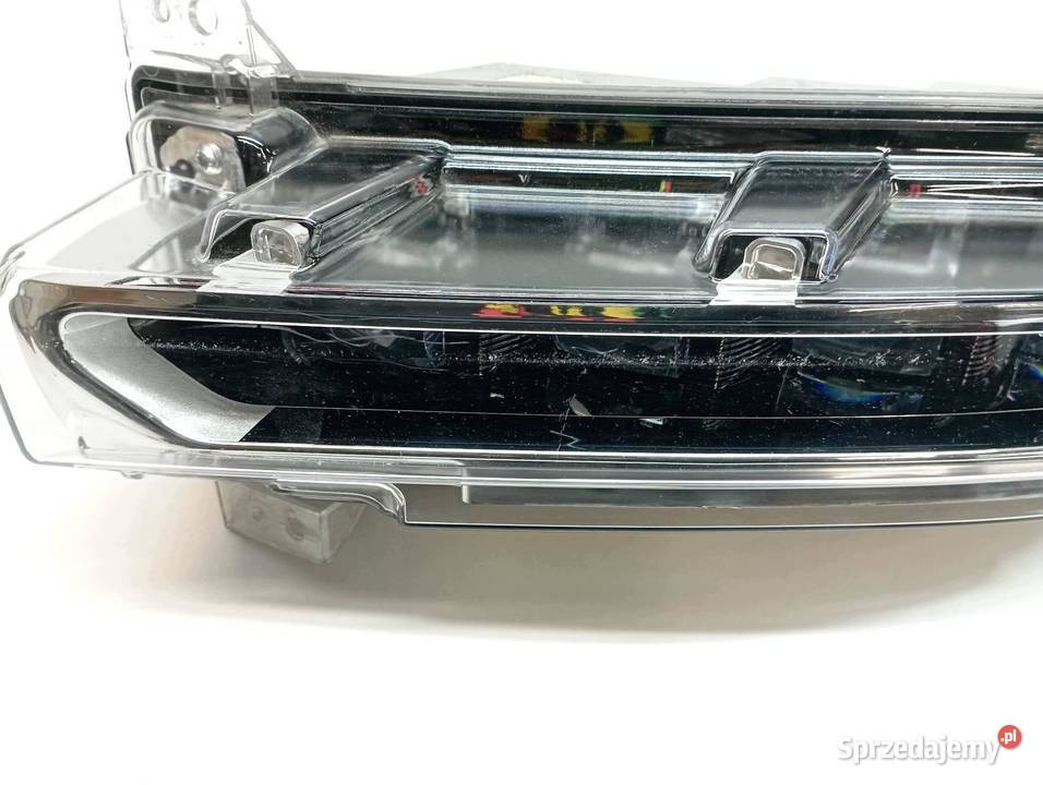 HALOGEN JL7B15A255A Lincoln Navigator IV