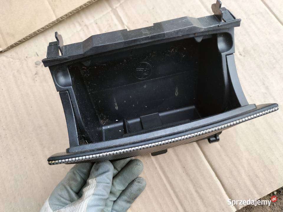 MERCEDES W203 W 202 POPIELNICZKA GNIAZDO Pozostałe lubelskie