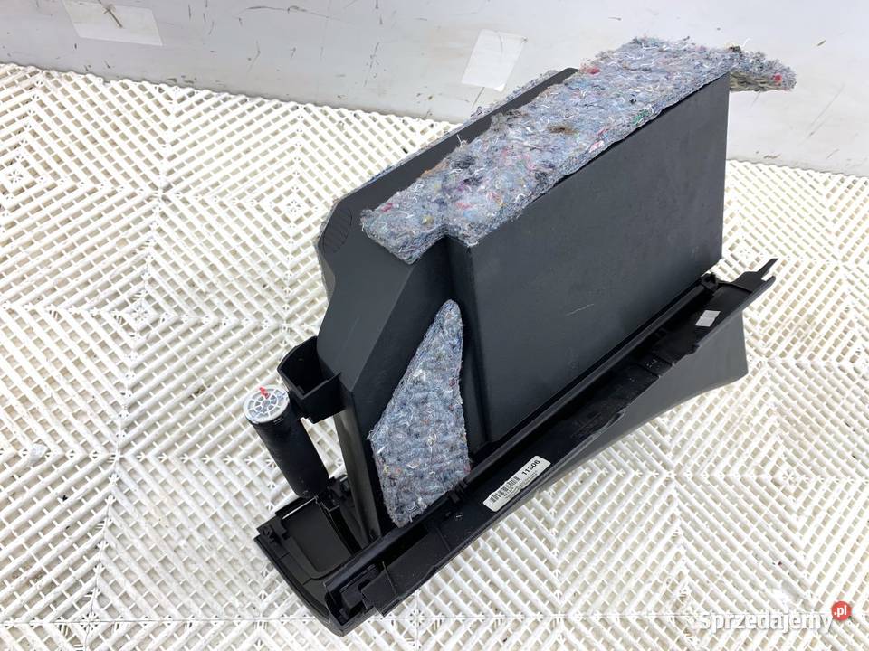 SCHOWEK PASAŻERA PEUGEOT 207 Kombi 0615 PÓŁKA