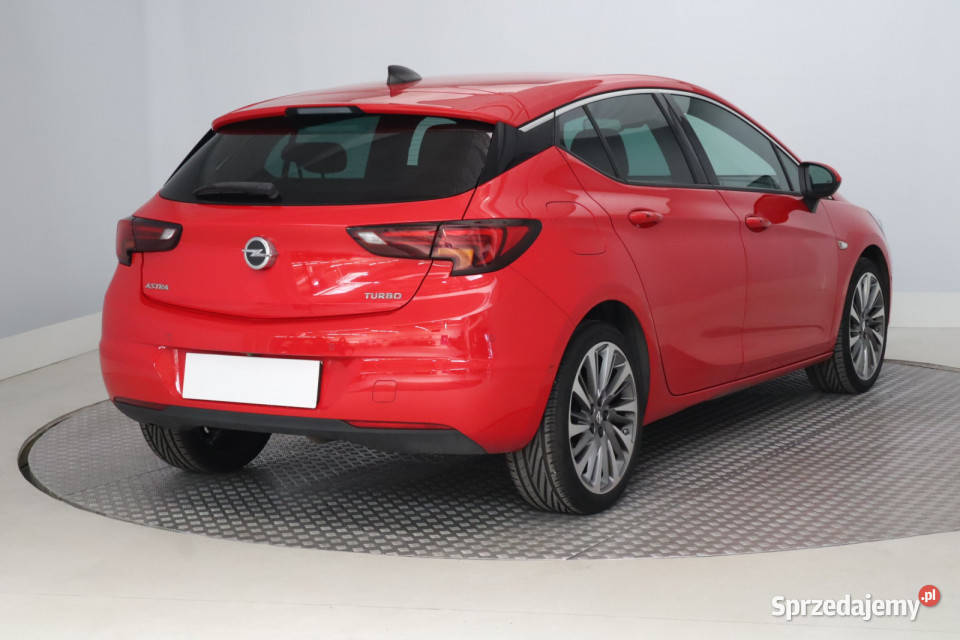 Opel Astra 14 T asystent parkowania sprzedam