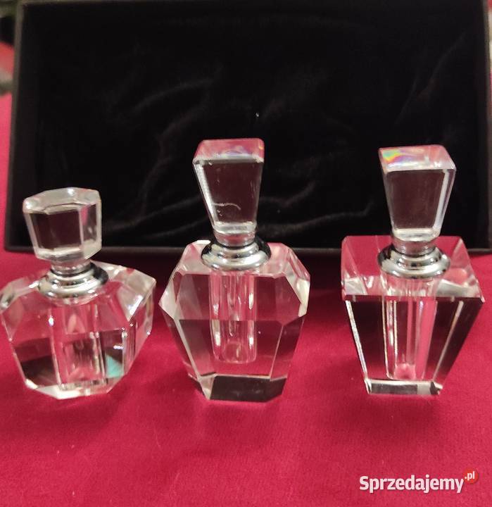 Elegancja klasa i styl perfumetka ze szkła Porcelana i szkło łódzkie Pabianice