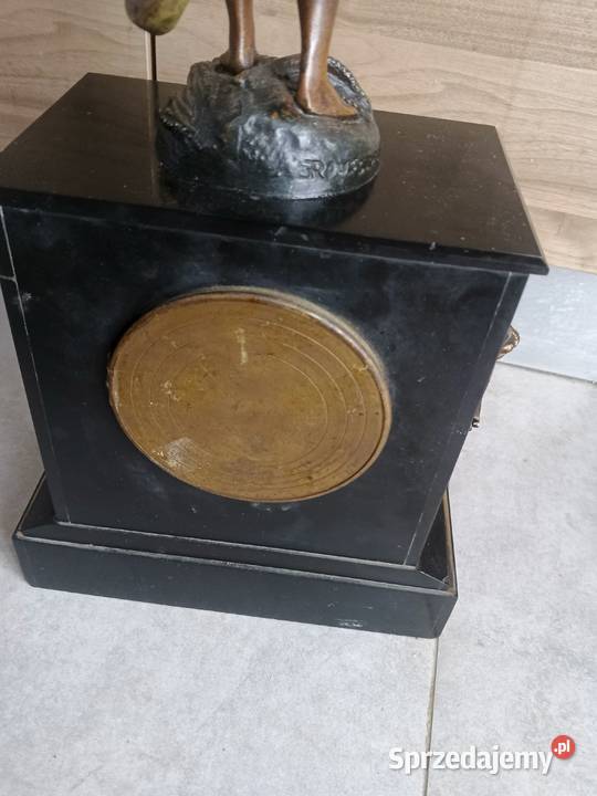 zegar kominkowy figuralny sprzedam