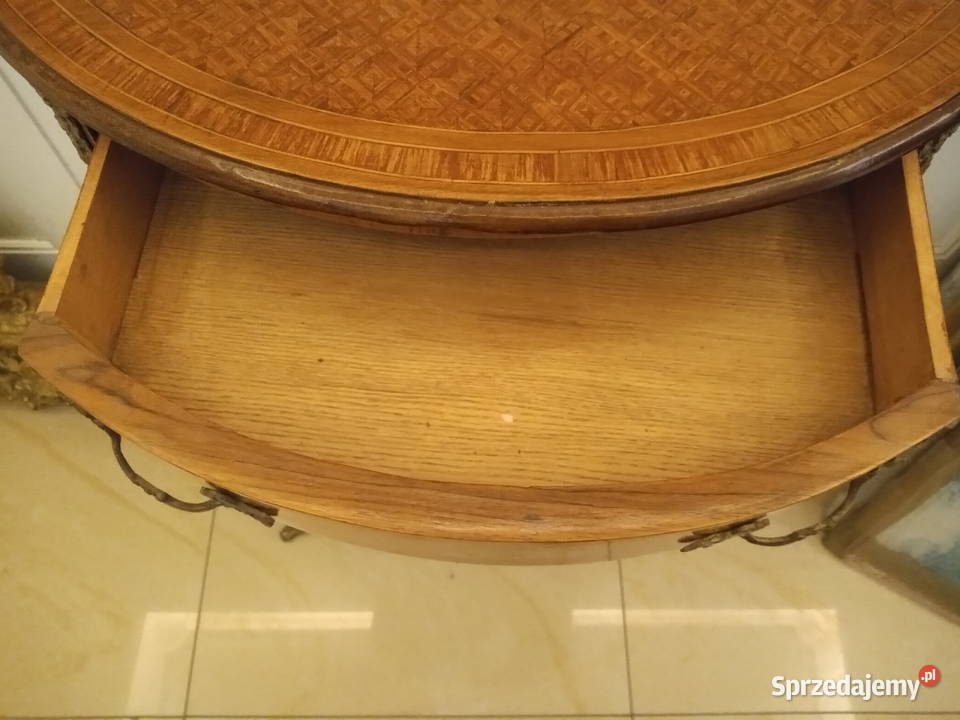 Komoda antyczna w stylu ludwikowskim Tarnów