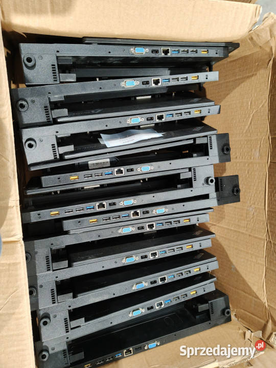 Stacje dokujące laptopów 64 sztuki LENOVO Włosty