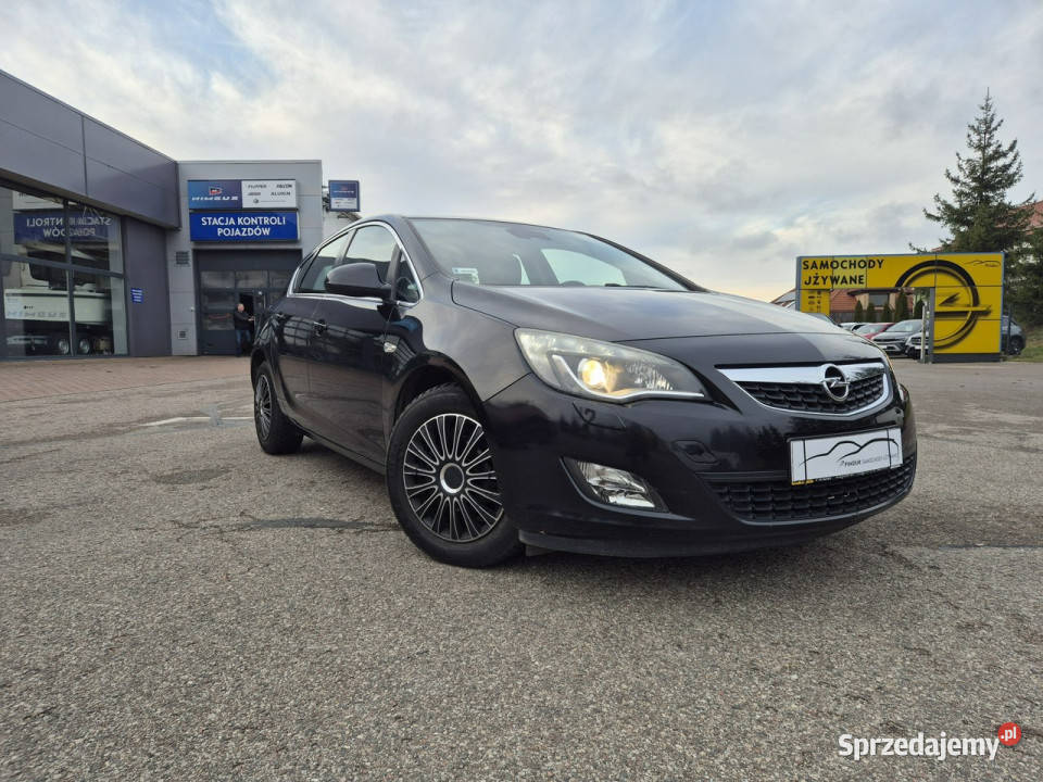 Opel Astra Opel Astra J Sport J 20092019 nieuszkodzony Astra sprzedam