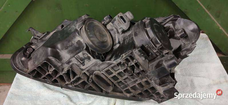 Lampa przód PRAWA LEWA NISSAN QASHQAI J10 LIFT Lampy przednie Motoryzacja Mława sprzedam