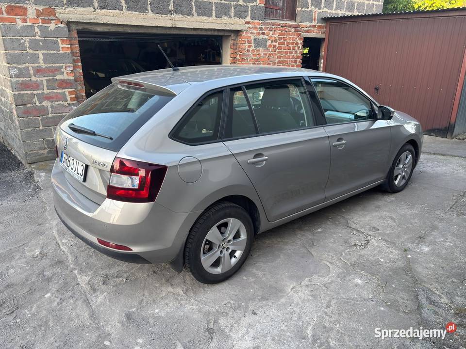 Skoda Rapid 1 właściciel 2 komplety kół czujnik parkowania Rapid Gaszowice