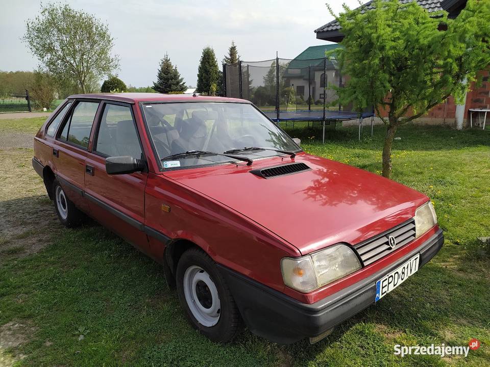 Fiat 125 p Polonez sesje zdjęciowe biały Aleksandrów Łódzki