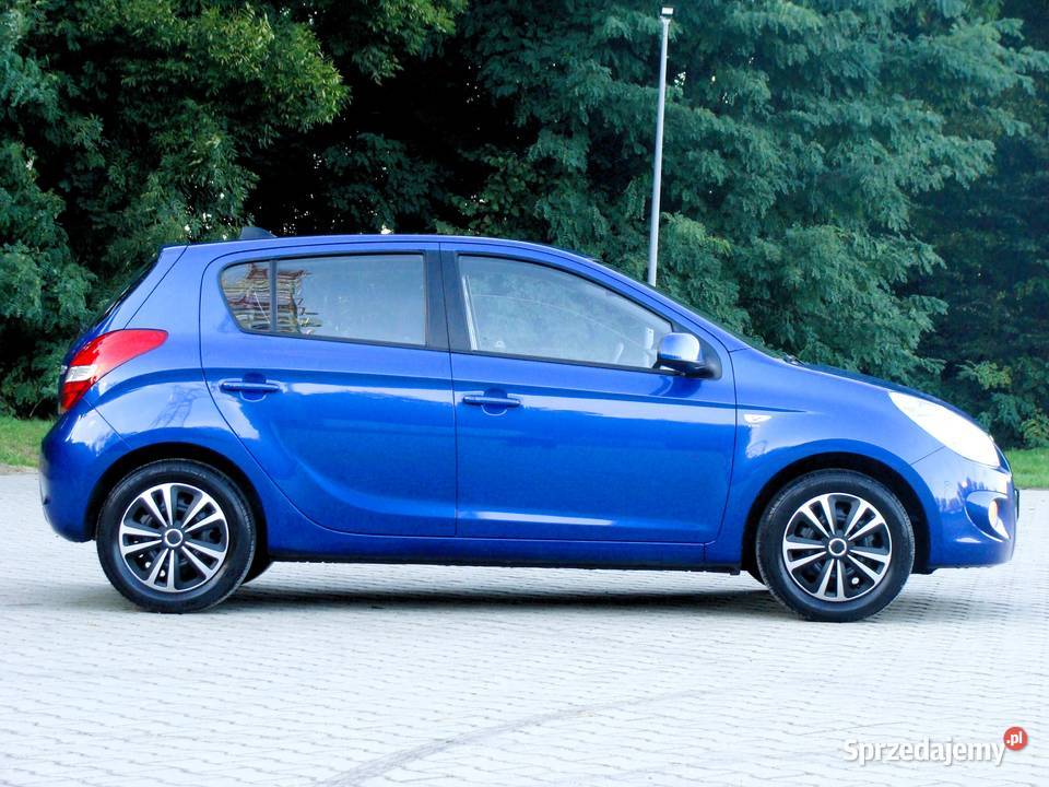 Hyundai i20 12 benzyna klima sprowadzony 5 1200cm3 Kowala-Stępocina sprzedam