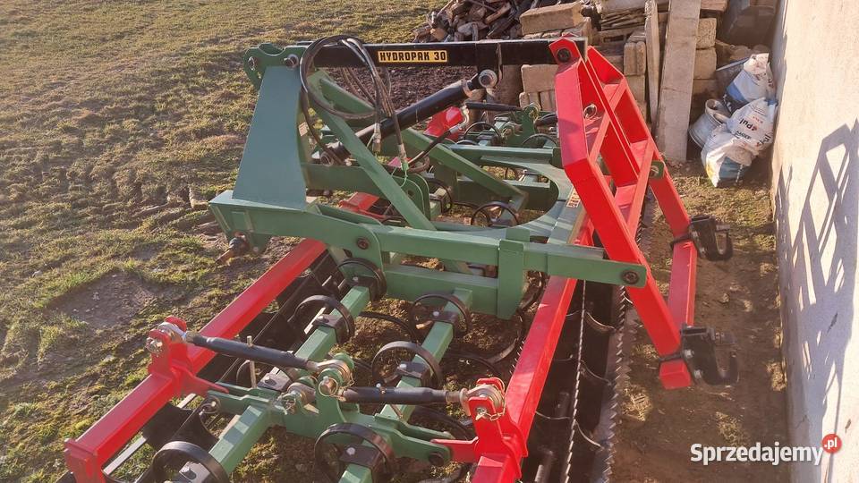 Sprzedam agregat uprawowo siewny bierny3m