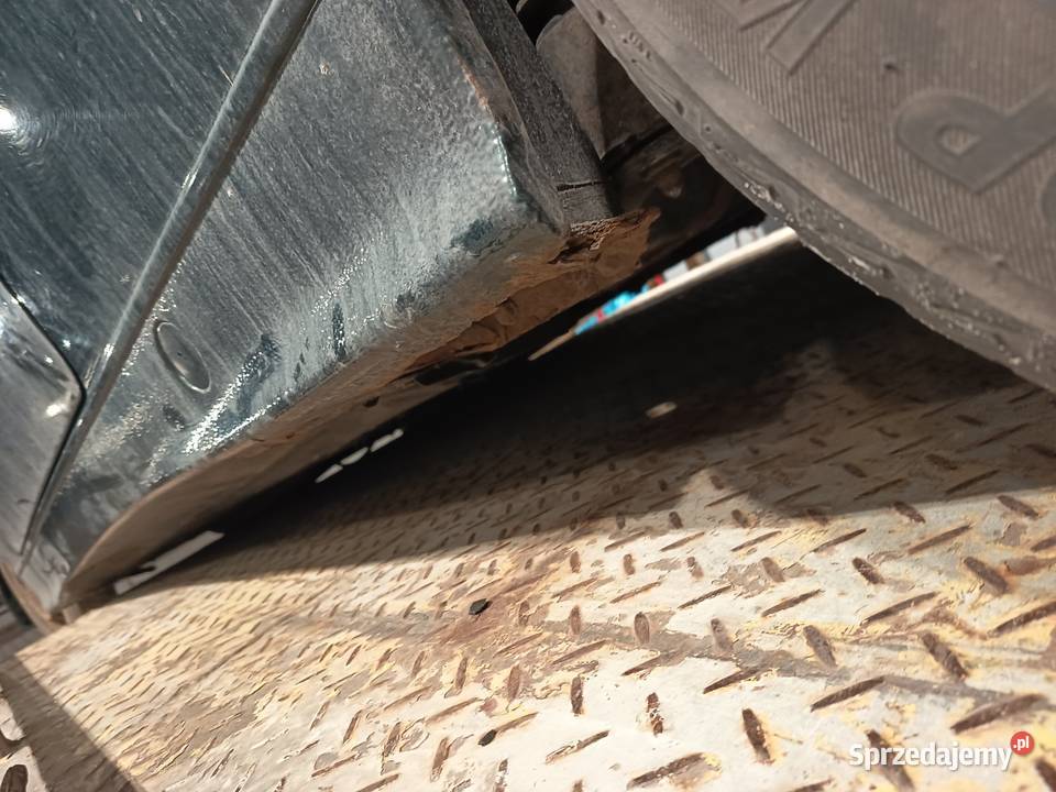 BMW e36 compakt benzyna Żyrardów sprzedam