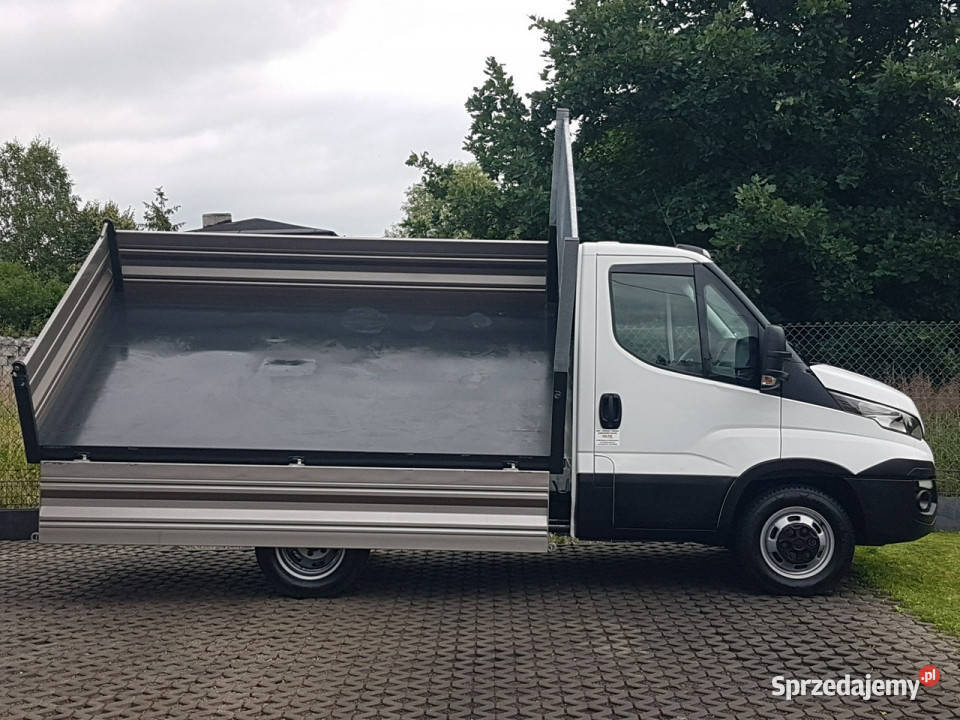 Iveco Daily 35C15 WYWROTKA 3 STRONNA KIPER garażowany Motoryzacja Poręba