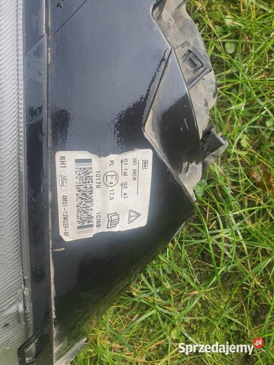 Reflektor lampa prawa przednia Ford Focus mk2 Części samochodowe Kraków