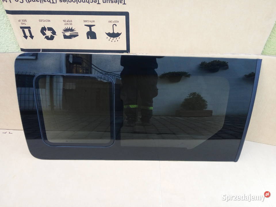 Hyundai H1 H 300 trójkąt zaślepka osłona H 1 H1 Jarocin