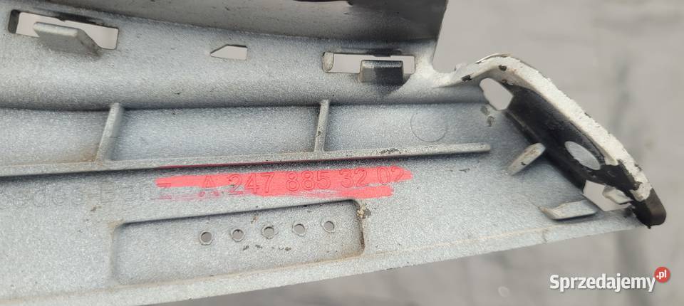 ŚLIZG MOCOWANIE ZDERZAK PRZÓD MERCEDES W247 AMG śląskie Ruda Śląska
