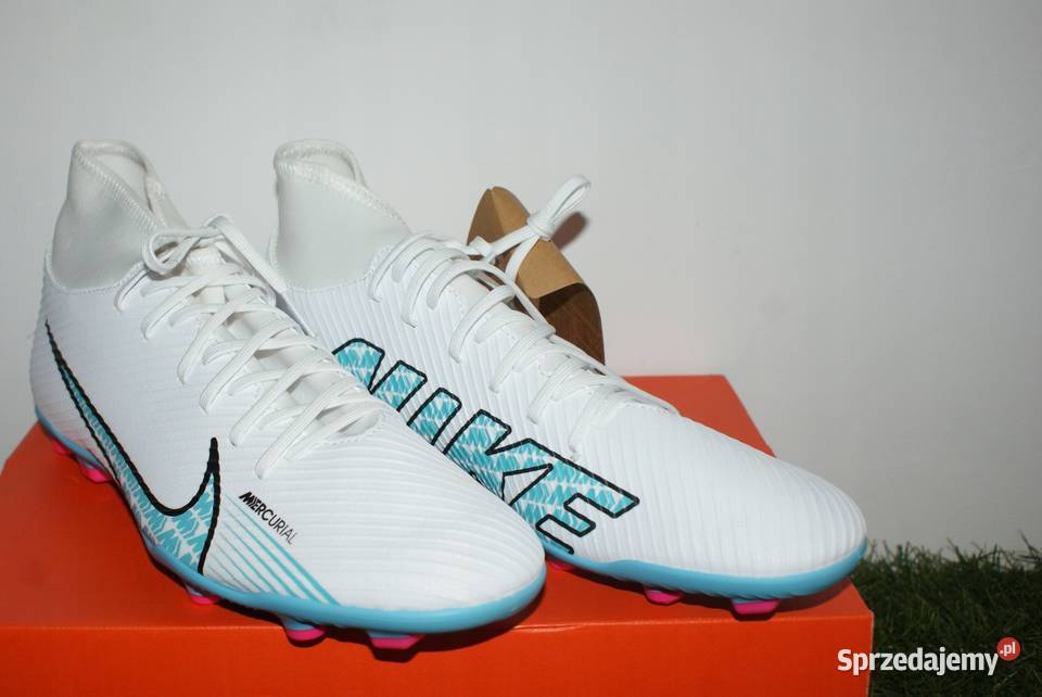 BUTY PIŁKARSKIE NIKE SUPERFLY 9 CLUB FGMG 45 Piłka nożna kujawsko-pomorskie