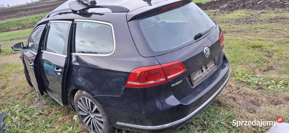 Passat B7 kombi LC9X Zderzak tył tylny czujniki sprzedam