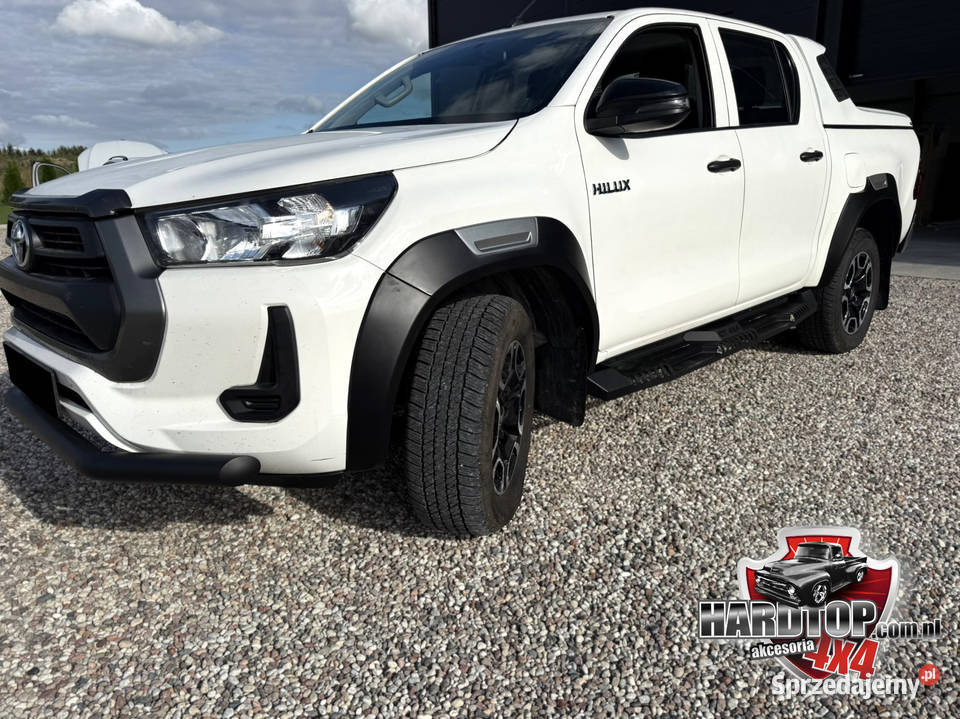 Progi Stopnie boczne Heavy Duty Toyota Hilux Pasłęk