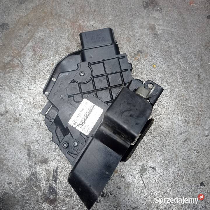 ZAMEK DRZWI PRAWY TYŁ 6M2AR26412BC FORD MONDEO Zamki, wkładki i kluczyki Kamień Pomorski