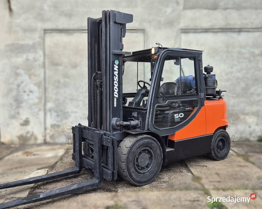 Wózek widłowy Doosan 5000 2015r TRIPLEX 605 Rybnik