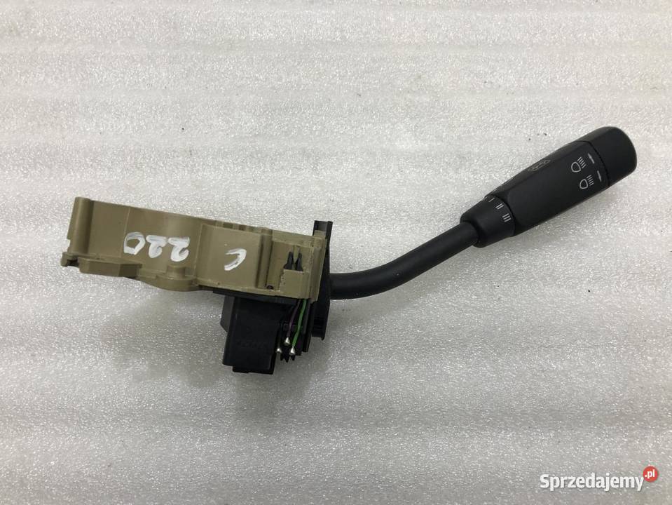 PRZEŁĄCZNIK WYCIERACZEK MERCEDES CKLASA W202 EU osobowe sprzedam