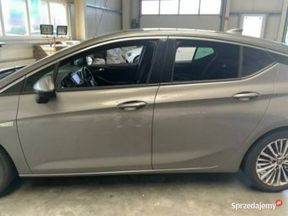 Opel Astra 14 Turbo Innovation K 20152021 gniazdo AUX Astra