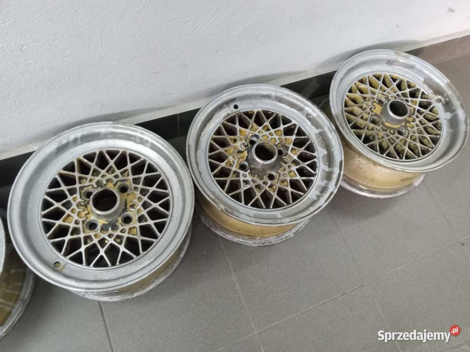 Felgi MILLE 4x100 R13 6J Bmw 21 E10 osobowe Nowy Sącz