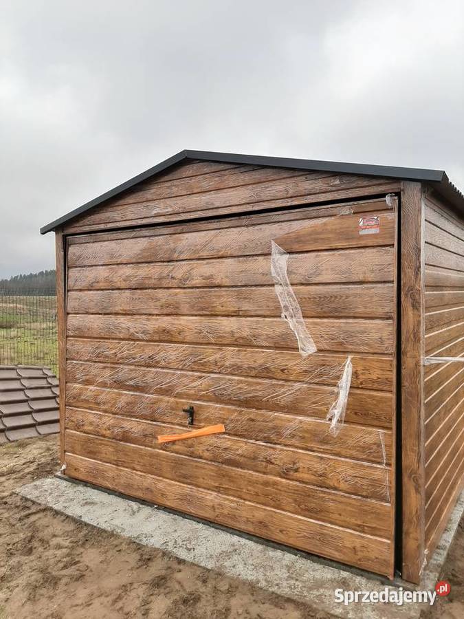 Garaż Blaszany GRAFITOWYzadaszenie okna Garaże wielkopolskie Gniezno