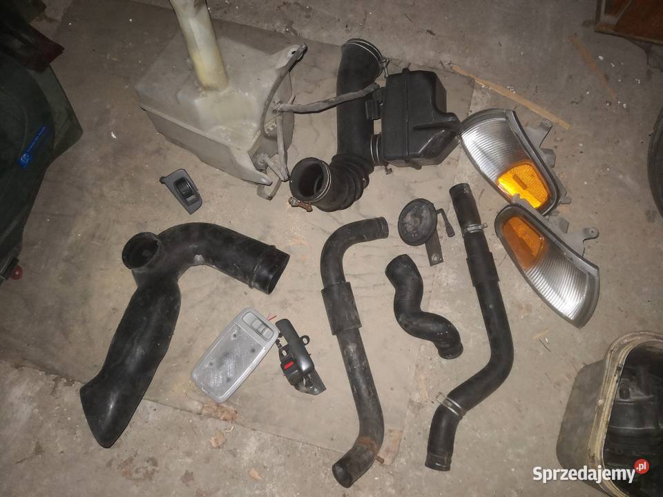 Cześci Toyota Camry 1995 LE rozrusznik pompa Kościerzyna