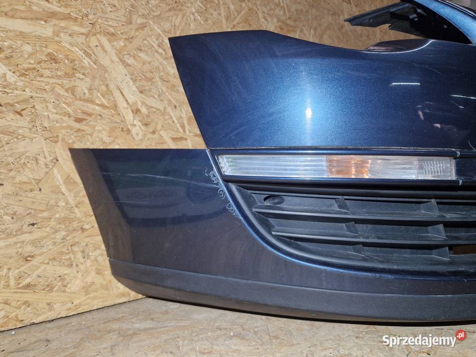 Vw passat B6 zderzak przód przedni 3c0805903 sprzedam