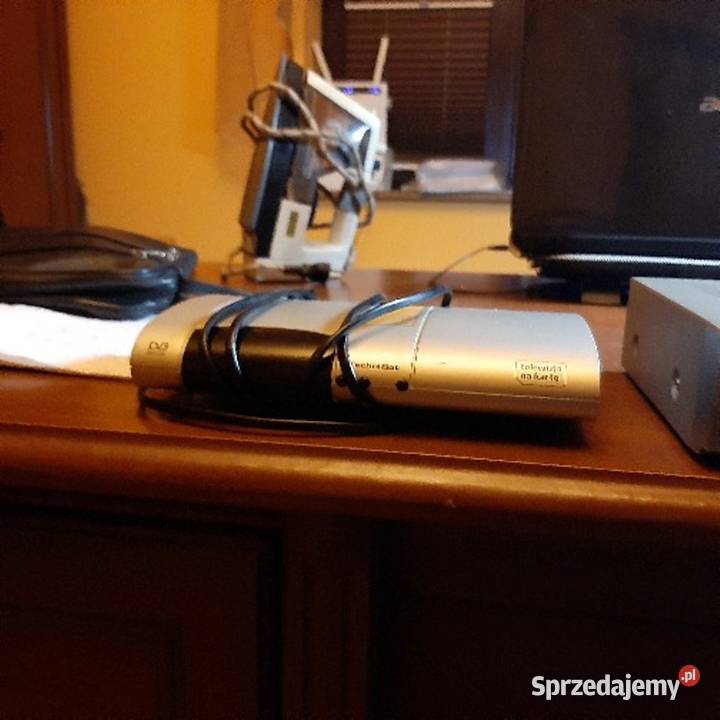 tuner satelitarny tzw Telewizja na kartę Różan sprzedam