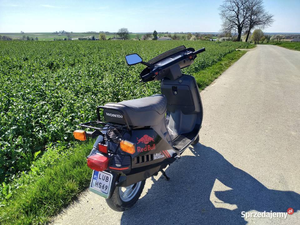skuter Honda lead 50 remoncie 50cm3 Osowa