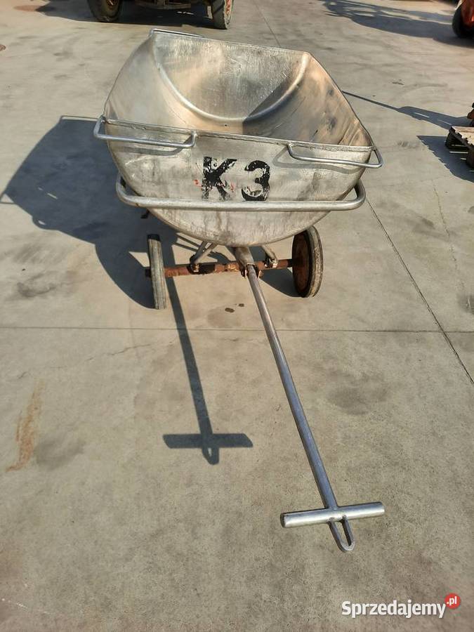 L 106	wózek wanna z wycięciami Dębica