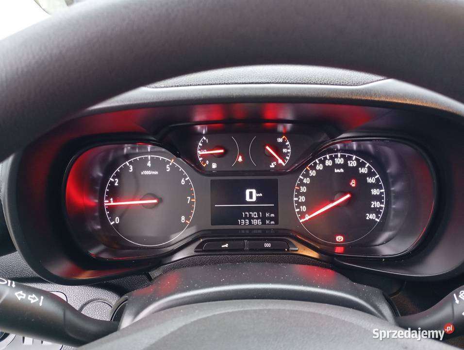 opel combo long 2022 15hdi 102 gniazdo USB Opel