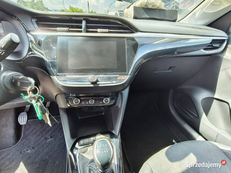 Opel Corsa 12 t benzyna 101 tablet digital Corsa Kęty