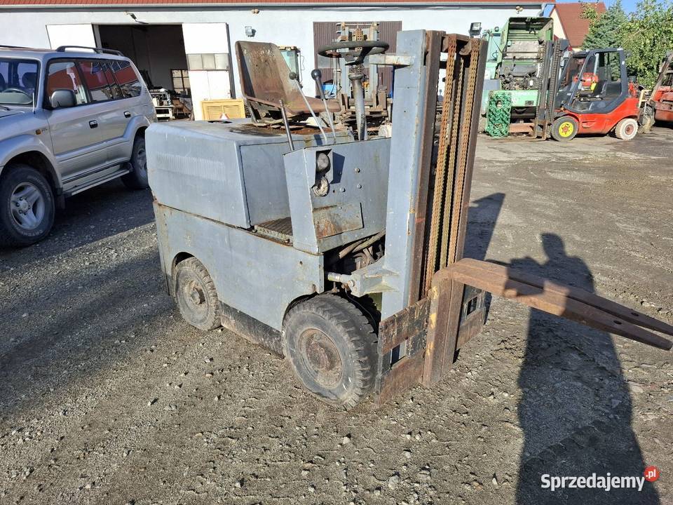 Wózek widłowy Rak ze wspomaganiem silnik C330 Motoryzacja dolnośląskie Targoszyn sprzedam
