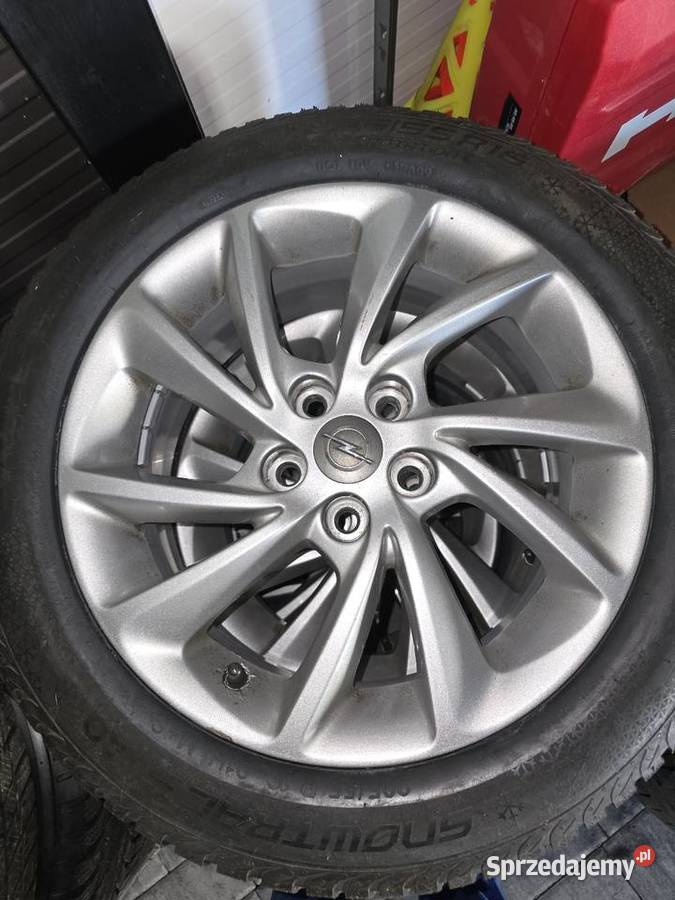Koła Opel 5x105 opony zimowe R16 Nowa Sarzyna