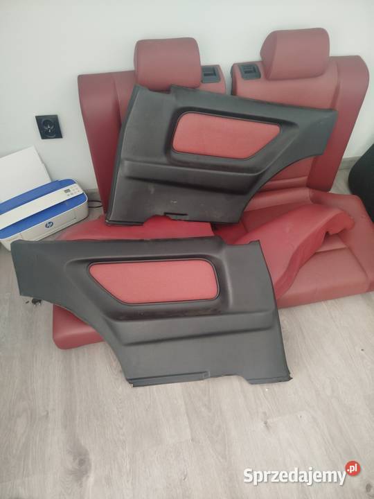Czerwone wnętrze bmw e36 compact