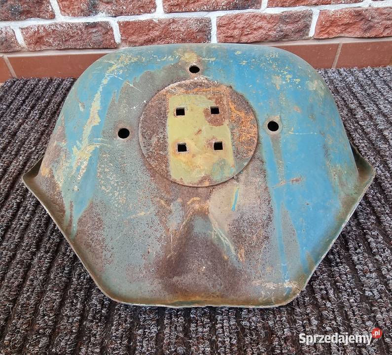 Hoker loft siedzisko URSUS stare siedzenie zachodniopomorskie