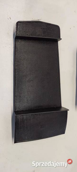 VOLVO XC40 WKŁADY MATY TUNELU 31469125 31469104