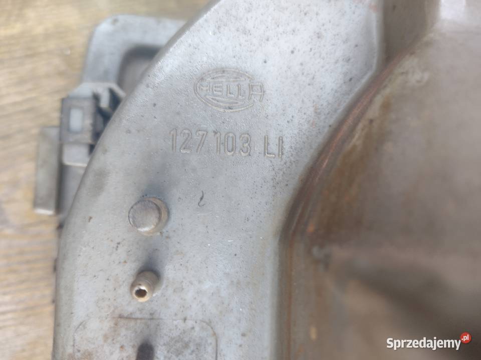 Mercedes C123 S123 lampa przód lewa Hella Łagiewniki