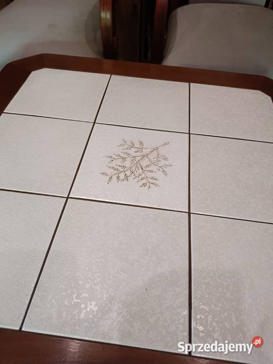 Ława drewniana z blatem wyłożonym kaflami 76cm Lipno