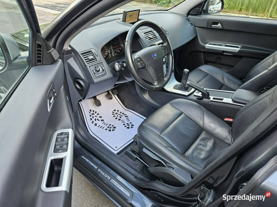 Volvo V50 Bogate Wyposażenie Pełna Historia Rok produkcji 2011 Opoczno