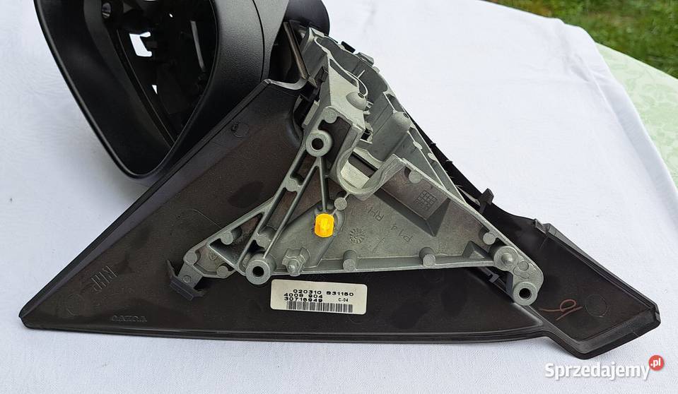 LUSTERKO WSTECZNE PRAWE VOLVO C30 20072013 osobowe dolnośląskie Mielęcin