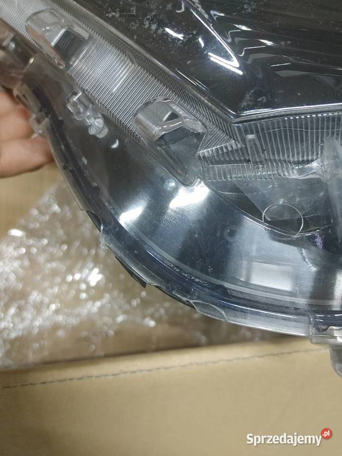 TOYOTA RAV4 V LIFT LAMPA PRZEDNIA LEWA Włocławek