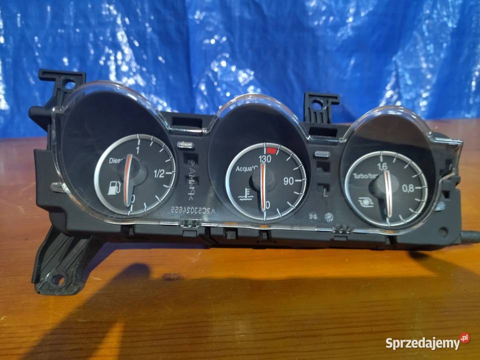 Zegary Alfa Romeo 159 19 JTD 16v 2007r Wyposażenie wnętrza mazowieckie