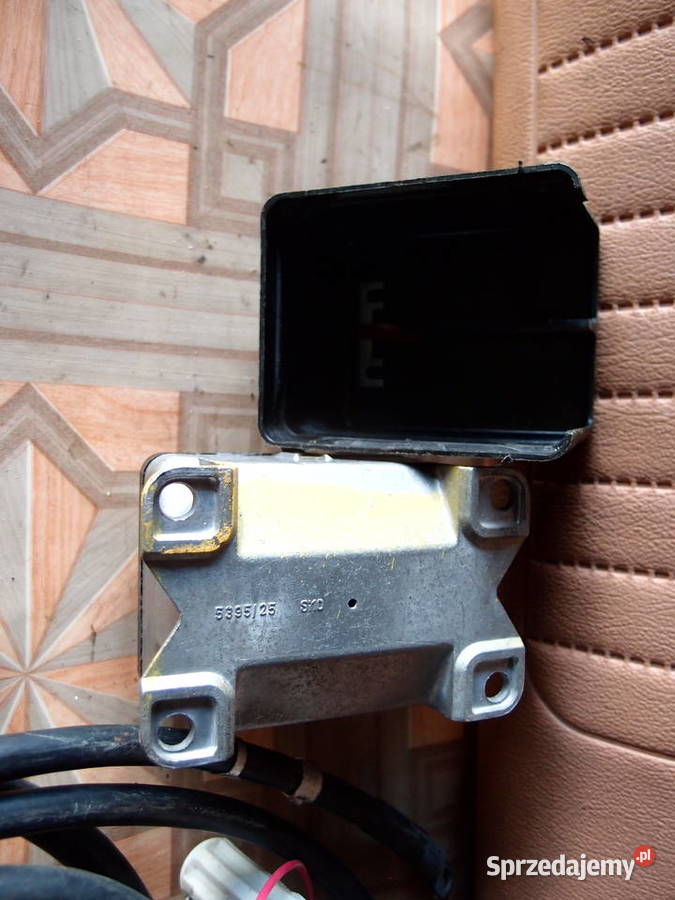 Przełącznik akumulatora 1224 TGL produkcja PRL Łódź