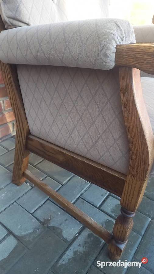 Fotel dębowy rustykalny z welurową tapicerką 732 Meble Gawroniec